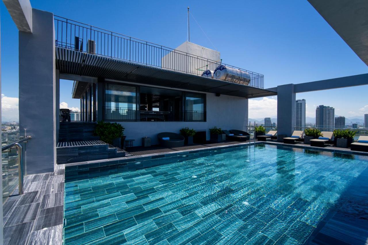 Luxtery Hotel & Spa Da Nang Exterior photo
