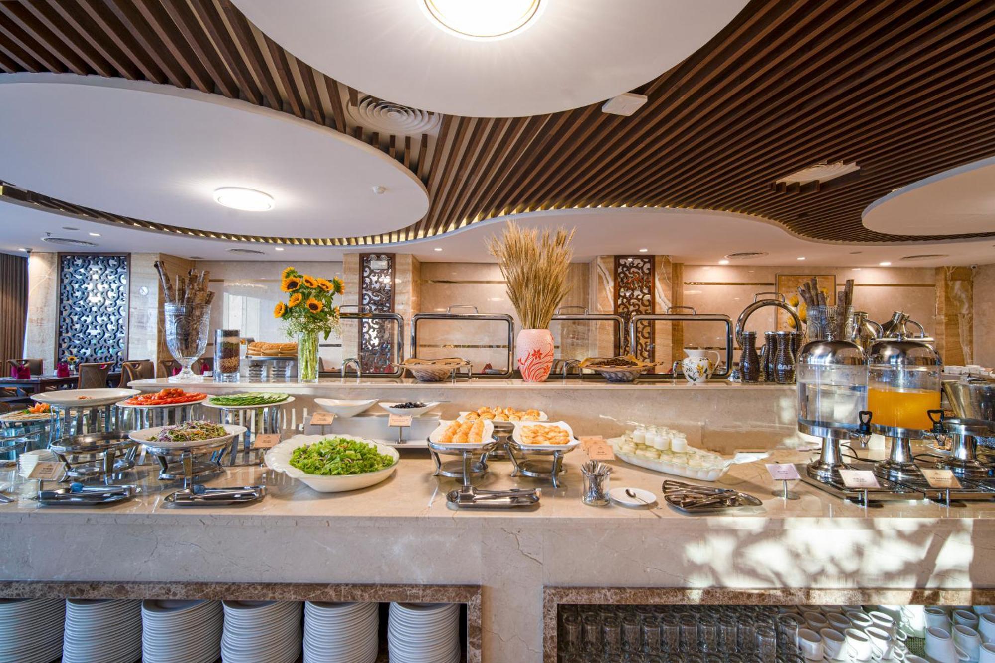 Luxtery Hotel & Spa Da Nang Exterior photo