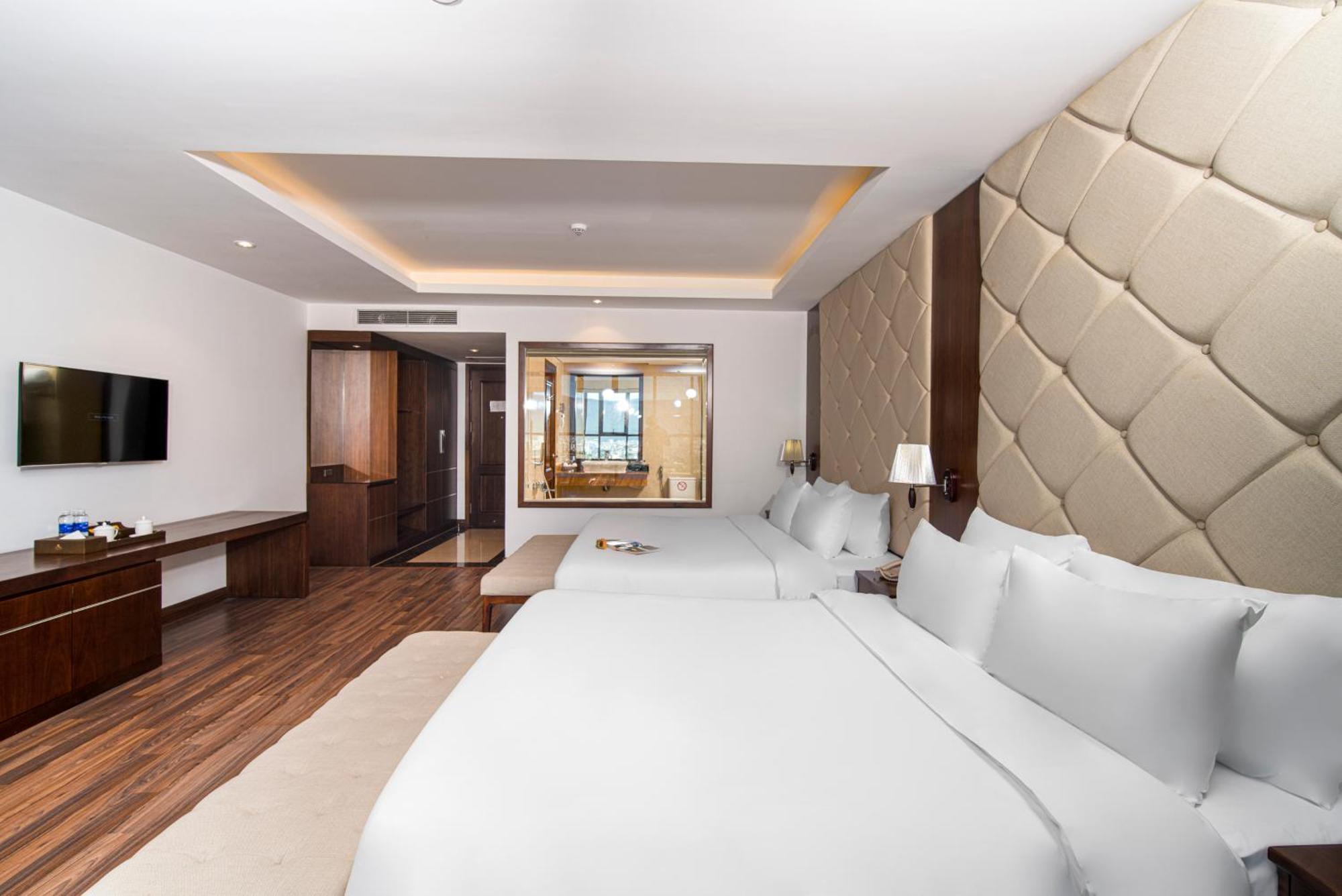 Luxtery Hotel & Spa Da Nang Exterior photo