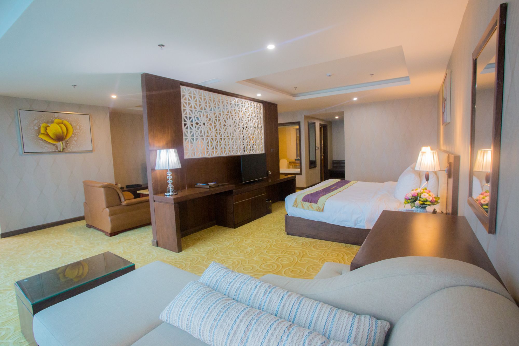 Luxtery Hotel & Spa Da Nang Exterior photo